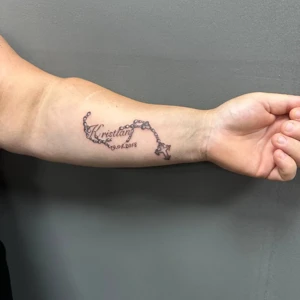Portfolio Mahsa Nozad Hand